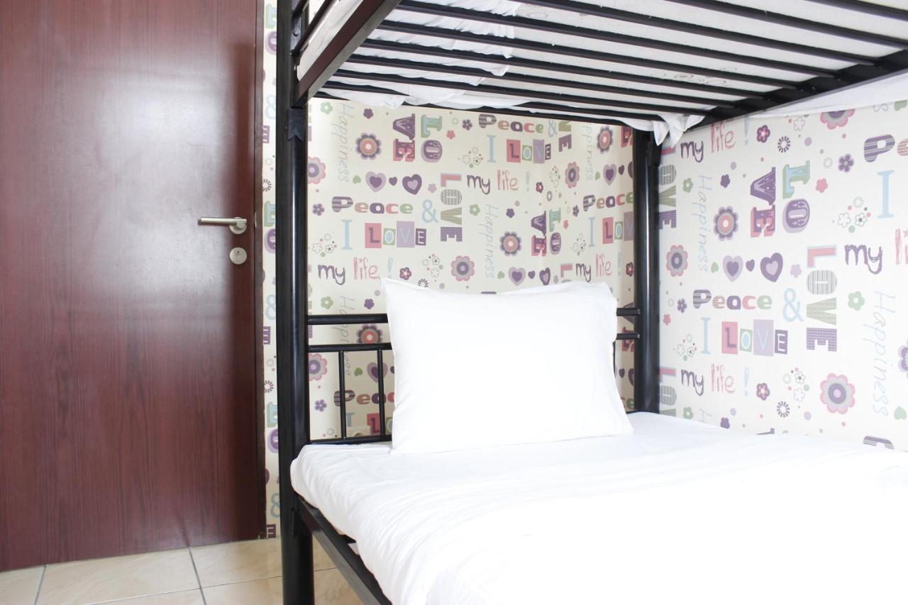 Cozy 2br Tamansari Panoramic By Travelio